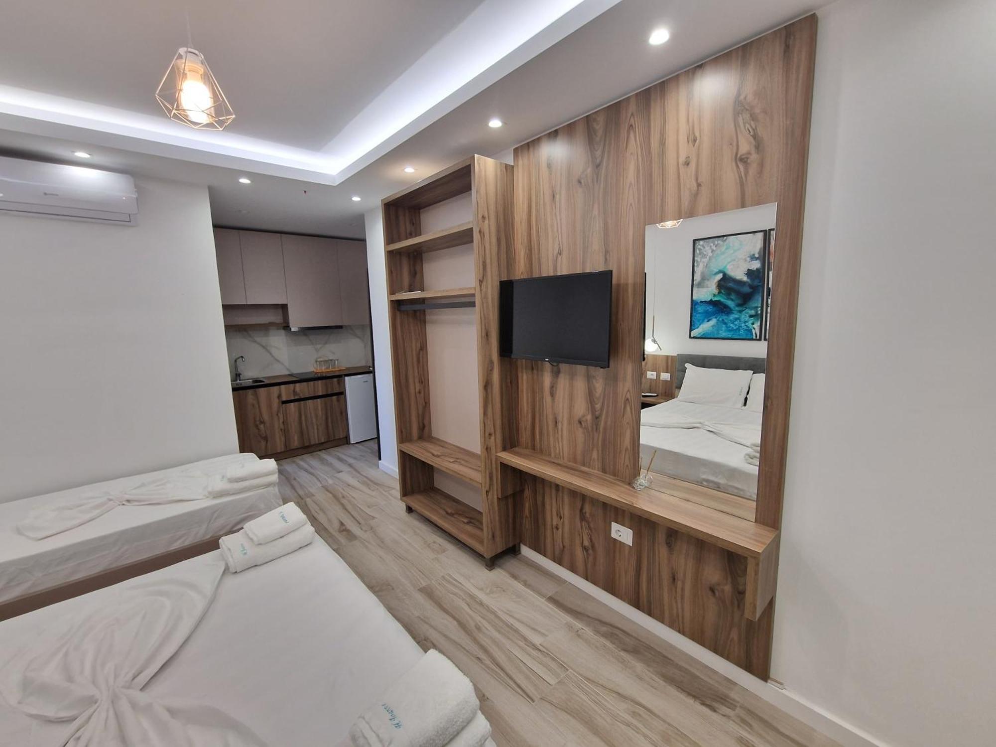 Joanna Suites Sarande Exterior photo