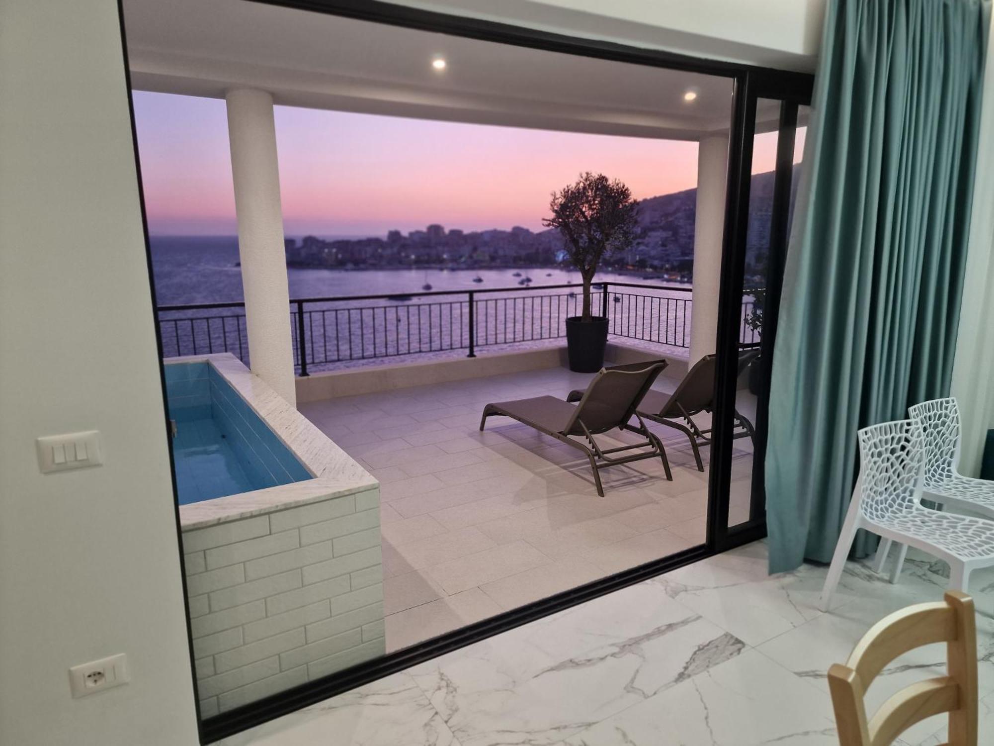 Joanna Suites Sarande Exterior photo
