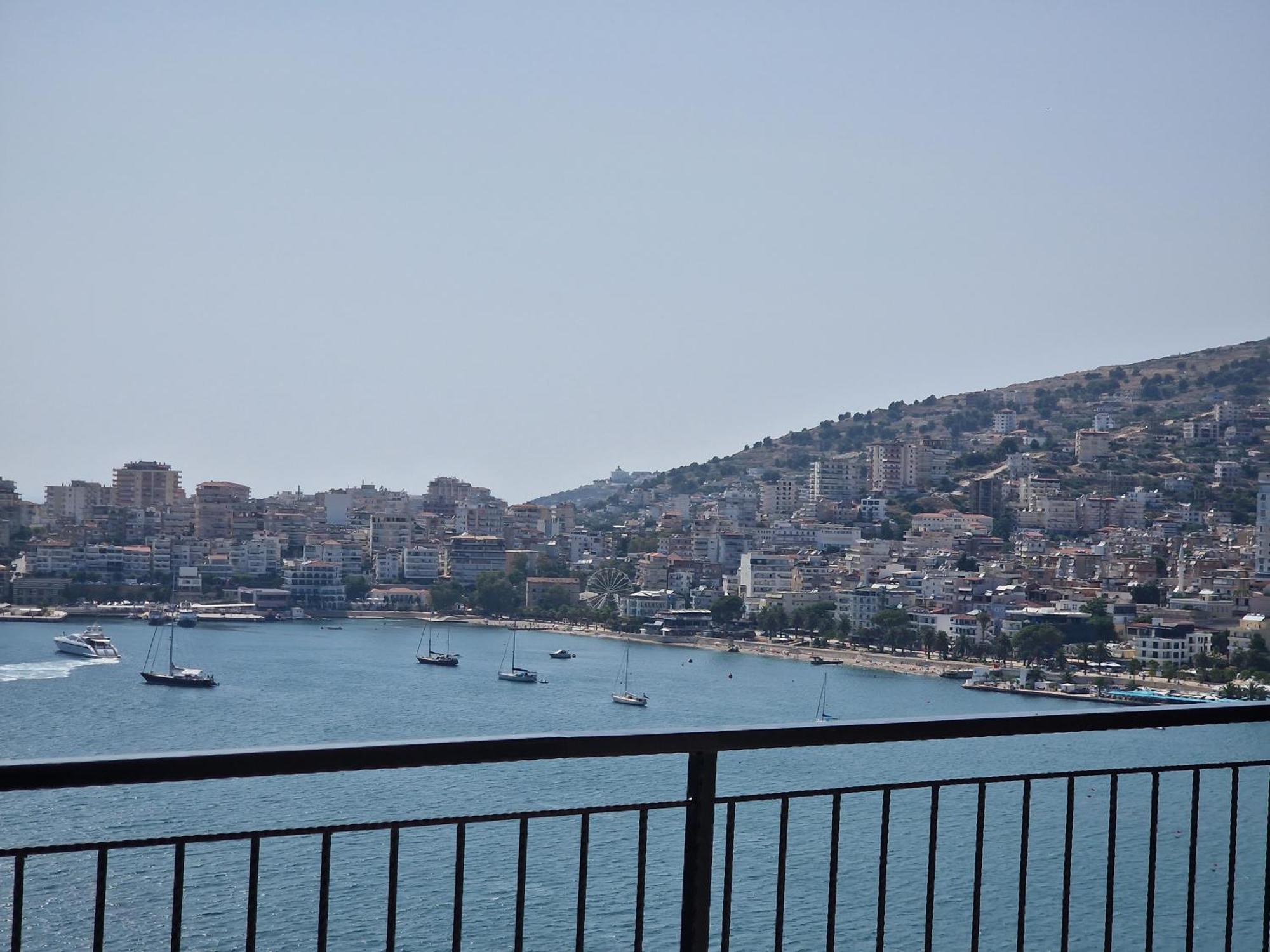 Joanna Suites Sarande Exterior photo